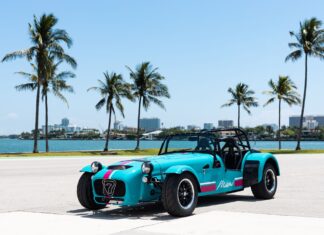 Caterham conquista Miami con una edición extrema, el Seven más exclusivo y radical llega al circuito